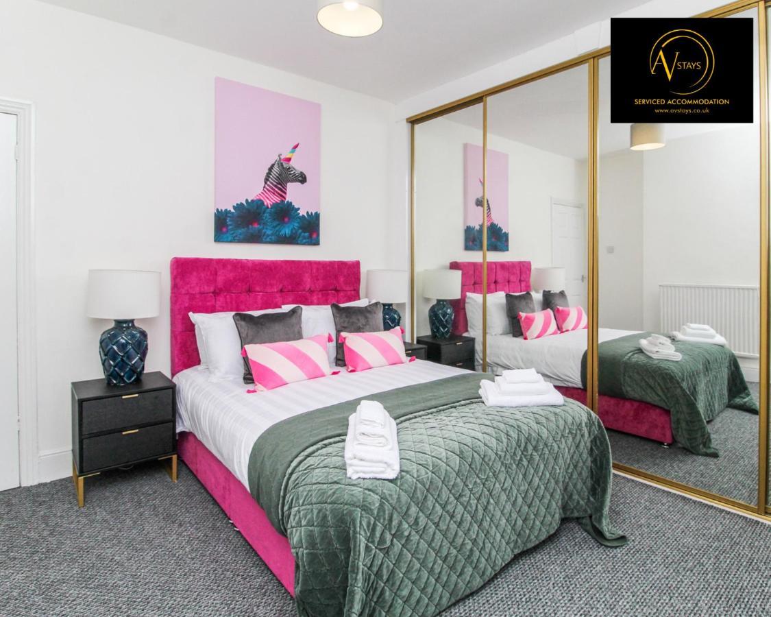 Modern House By Av Stays Short Lets & Serviced Accommodation St Helens St Helens  Exteriör bild